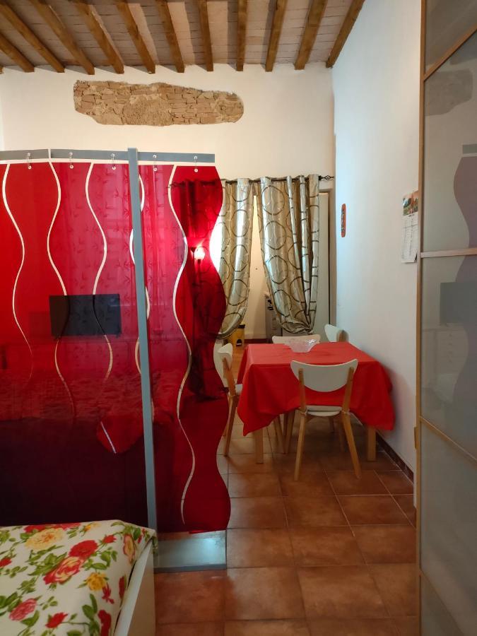 Mini Appartamento Ливорно Экстерьер фото